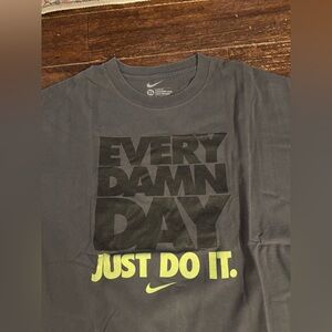 Y2K Nike Men's Charcoal Gray Graphic 'Every Damn Day' Tee with Yellow Accent